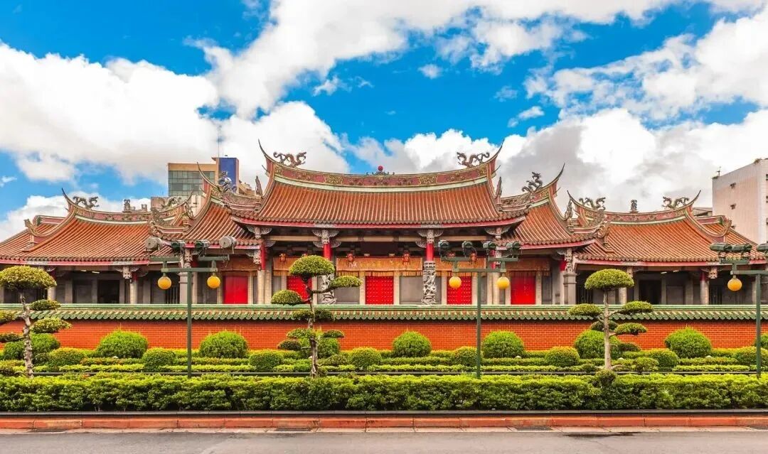 Xingtian Temple in Taipei, an active temple with incense burning and worshippers
