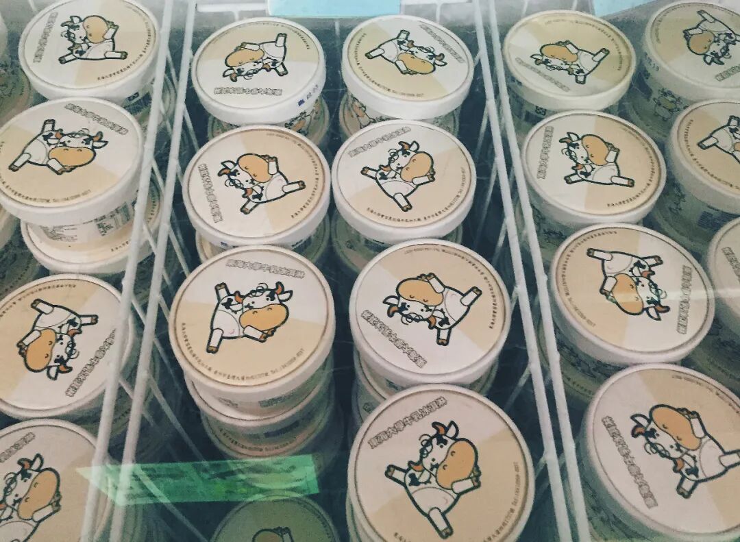 Architectural Wonders and Green Spaces at Tunghai Beautiful campus scenery at Tunghai University, blending unique architecture with lush natural surroundings.