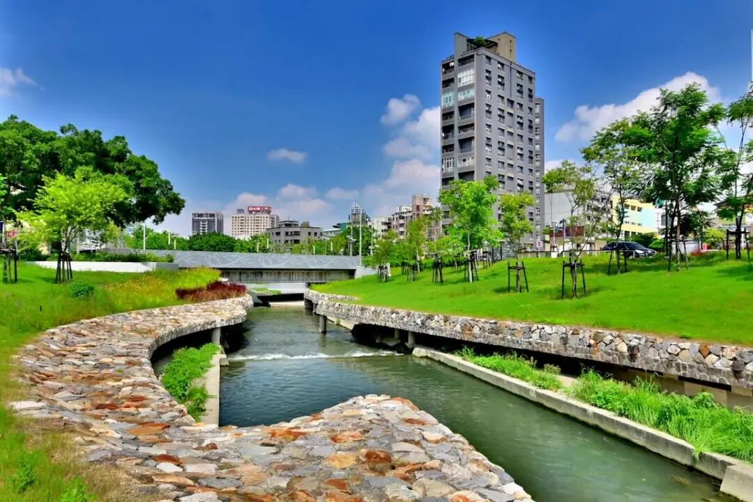 Scenic Green River in Taichung
