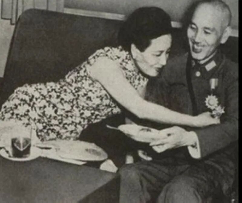 Chiang Kai-shek and Madame Chiang historical photo