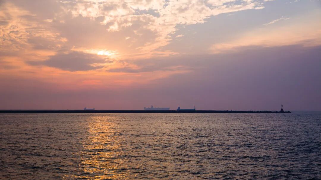 Beautiful Sizihwan beach and coastline