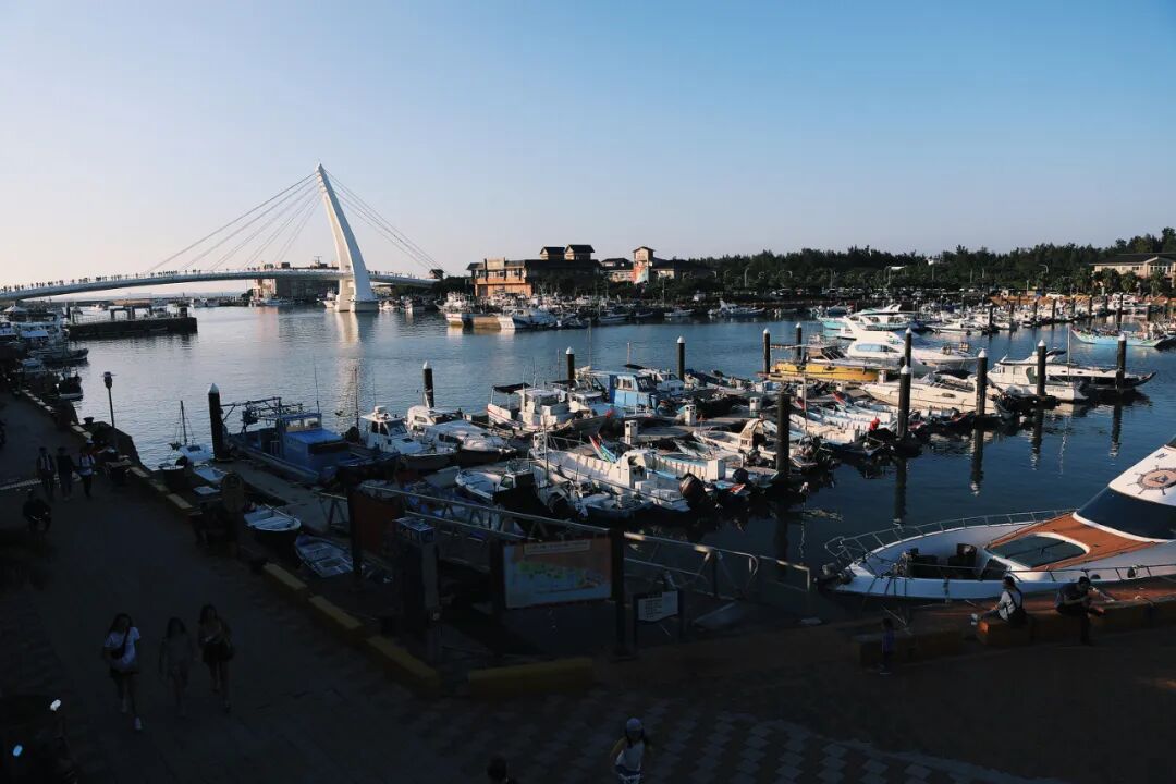 Lover's Bridge Lit Up at Tamsui Wharf