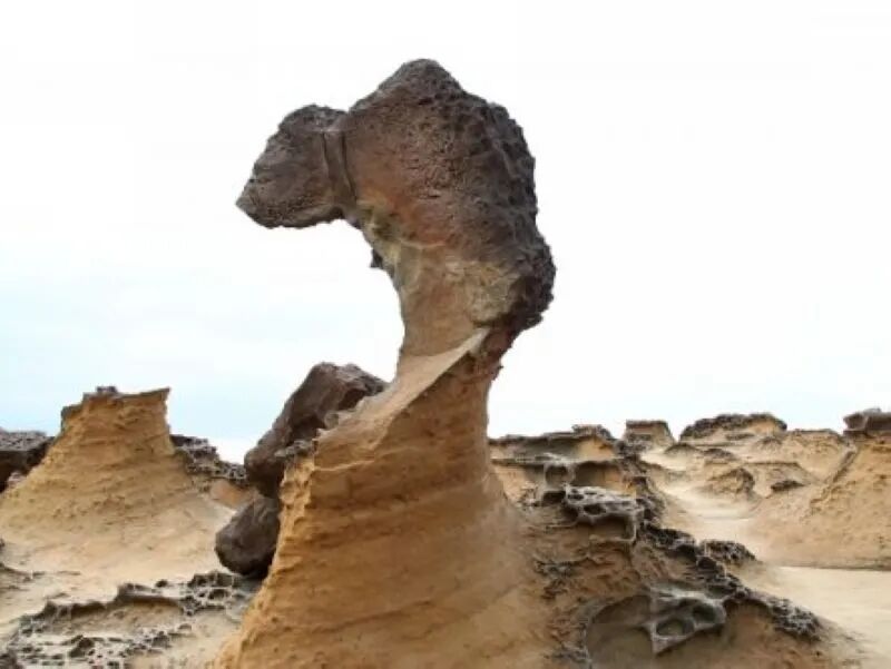 The 'Queen's Head successor' rock formation