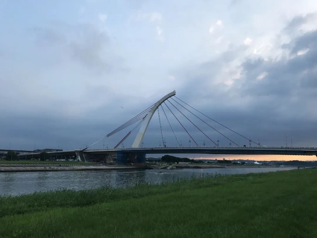 Keelung River with city skyline in the background