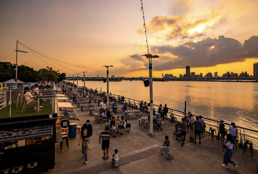 Dadaocheng street with traditional buildings and cafes