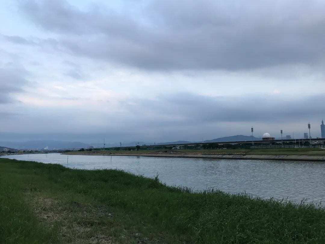 Riverside park along Keelung River, perfect for a stroll