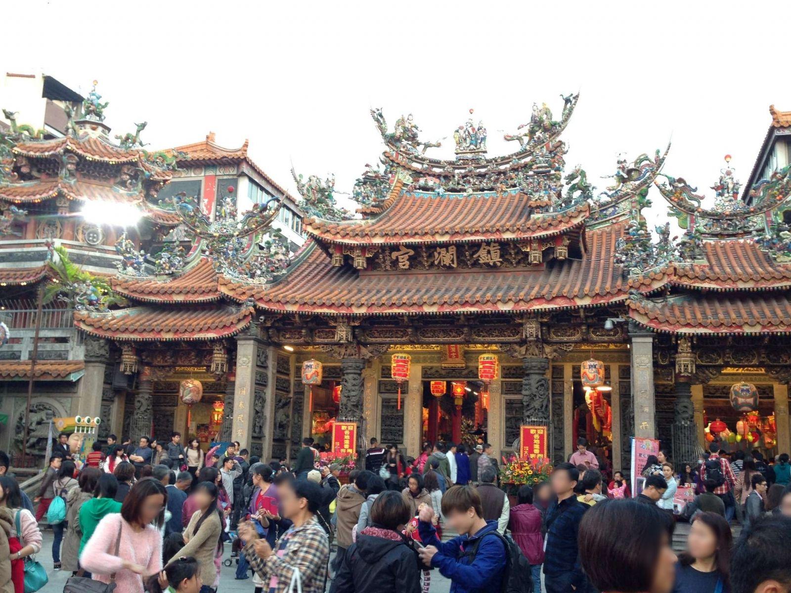 Vibrant Dajia Jenn Lann Temple in Taichung, Taiwan