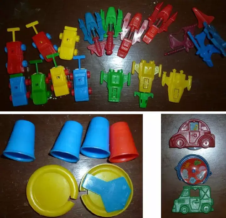 Collection of small plastic toys that came with Guai Guai snacks