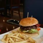 That Classic American Vibe: My Latest TGI FRIDAYS Obsession in Taichung 🍔✨