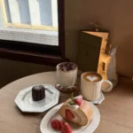 Hidden Gems & Golden Hour Vibes: Why This 5th-Floor Taichung Cafe is My New Obsession ☕️🍂